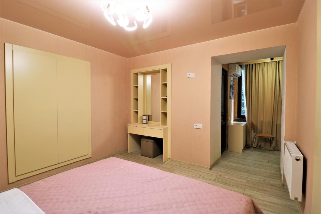 Apartment On Gudiashvili ティビリシ エクステリア 写真