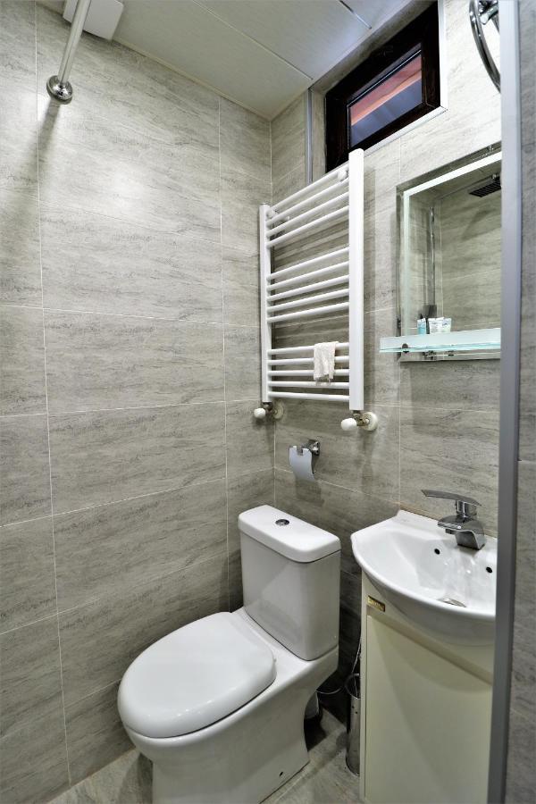 Apartment On Gudiashvili ティビリシ エクステリア 写真