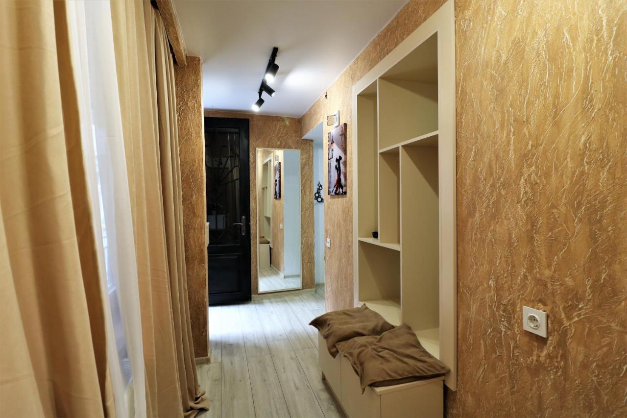 Apartment On Gudiashvili ティビリシ エクステリア 写真